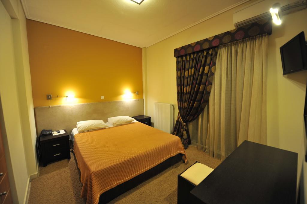 Ceragio Hotel & Apartments Tripoli Room photo